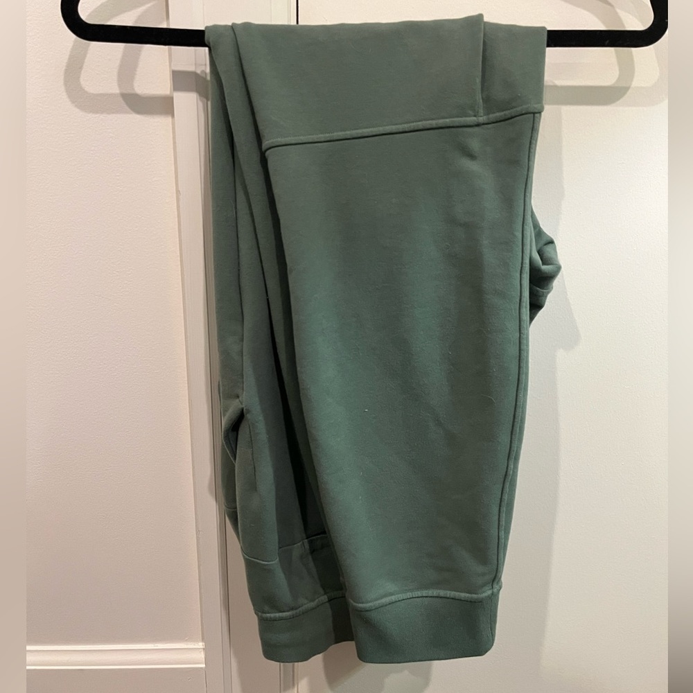 Lululemon Green City Jogger